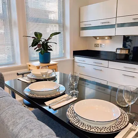 Spacious Belsize Park Apartment Close To Station Londra Esterno foto