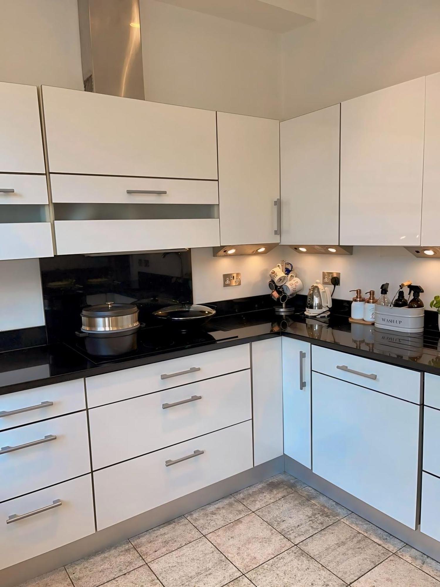 Spacious Belsize Park Close To Station Appartamento